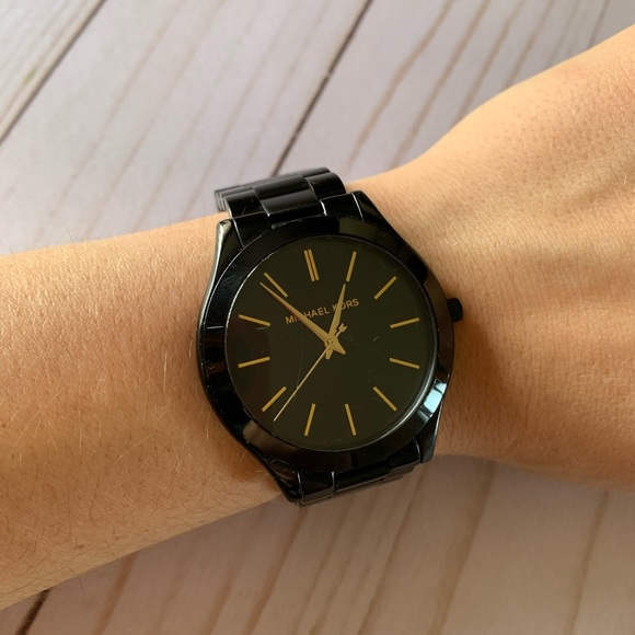 Michael Kors watch ✨accepting offers✨ main image 6
